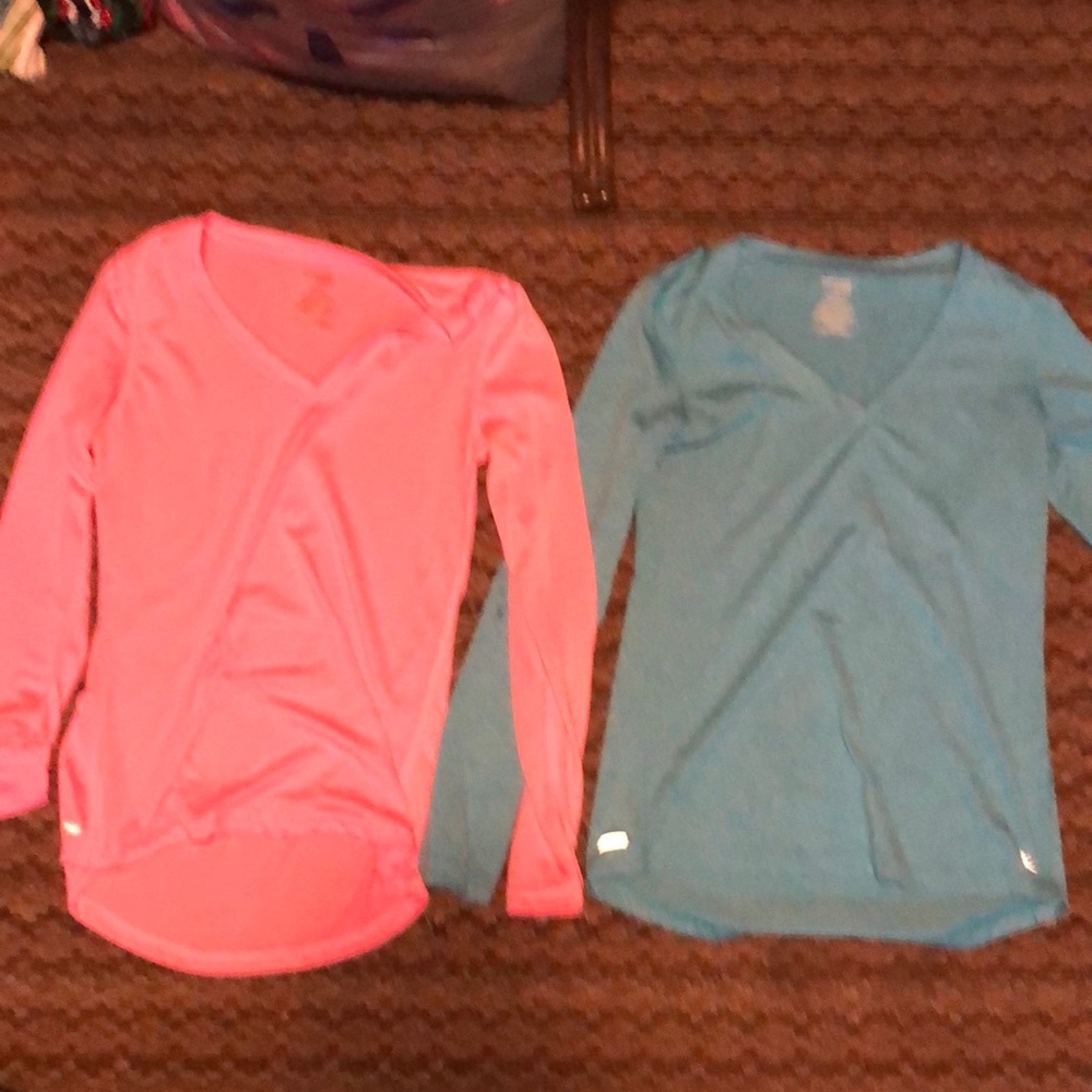 Women’s long sleeve shirts